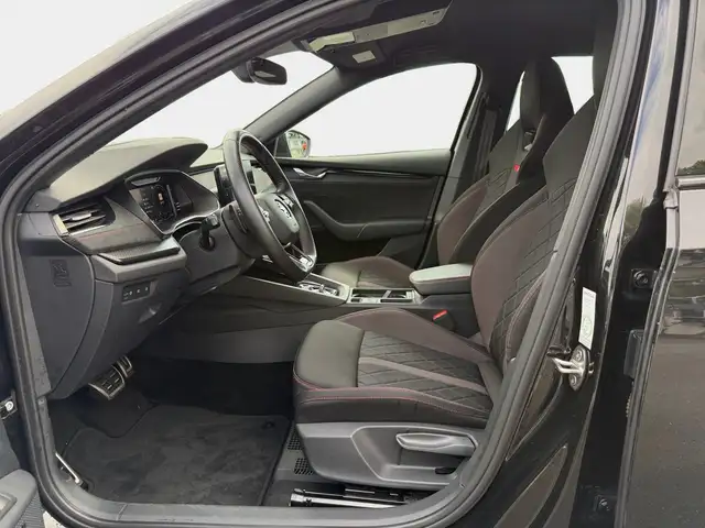Skoda Octavia view 8