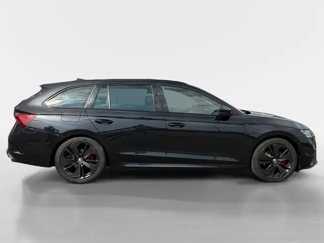 Skoda Octavia view 6