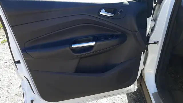 Ford Kuga view 7