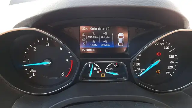 Ford Kuga view 12