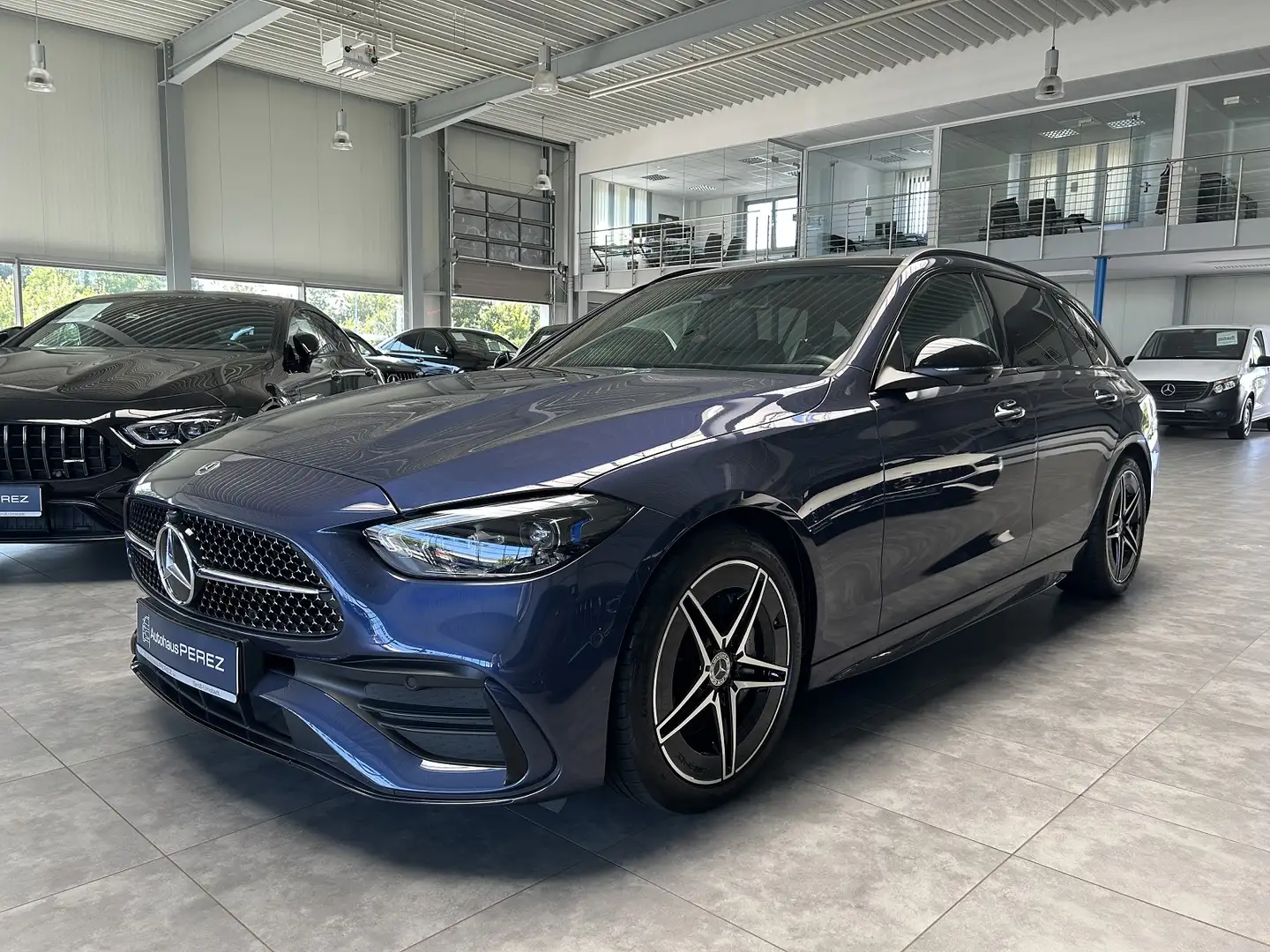 Mercedes-Benz C 300 T d AMG PREMIUM DISTRONIC+- PANO-NIGHT Bleu - 2