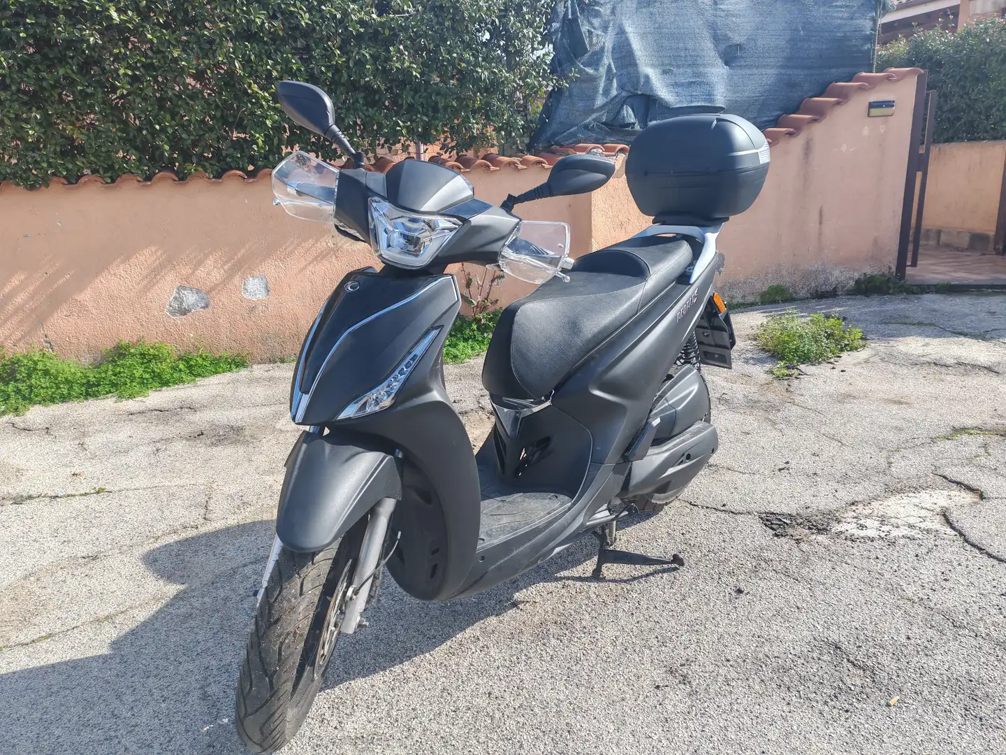 Kymco People S 125 ABS Negru - 1