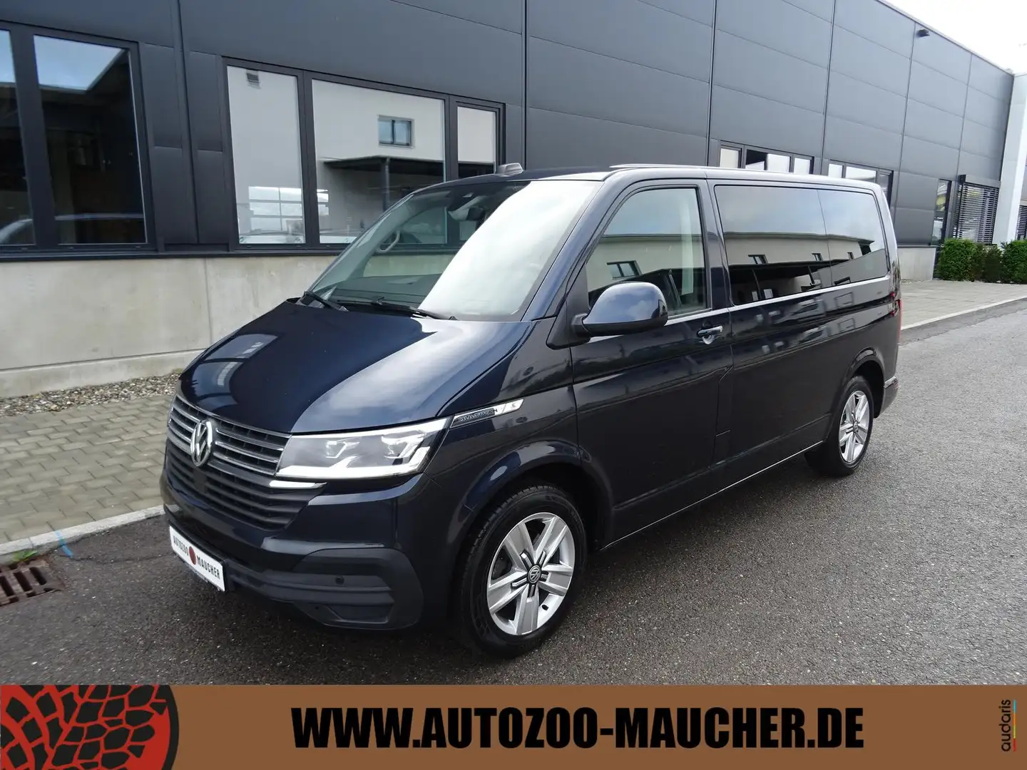 Volkswagen T6.1 Multivan 2.0TDI DSG/AHK/NAVI/KAMERA 7-Sitze Blau - 1