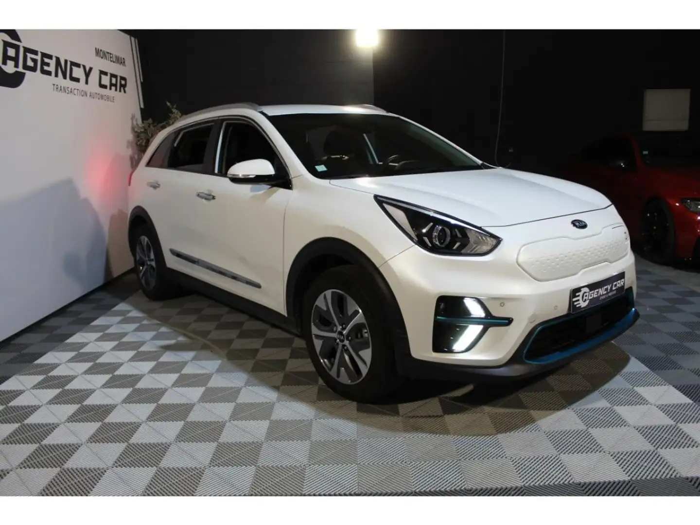 Kia Niro électrique 204ch Active - Suivie - 1ère Main Blanc - 2