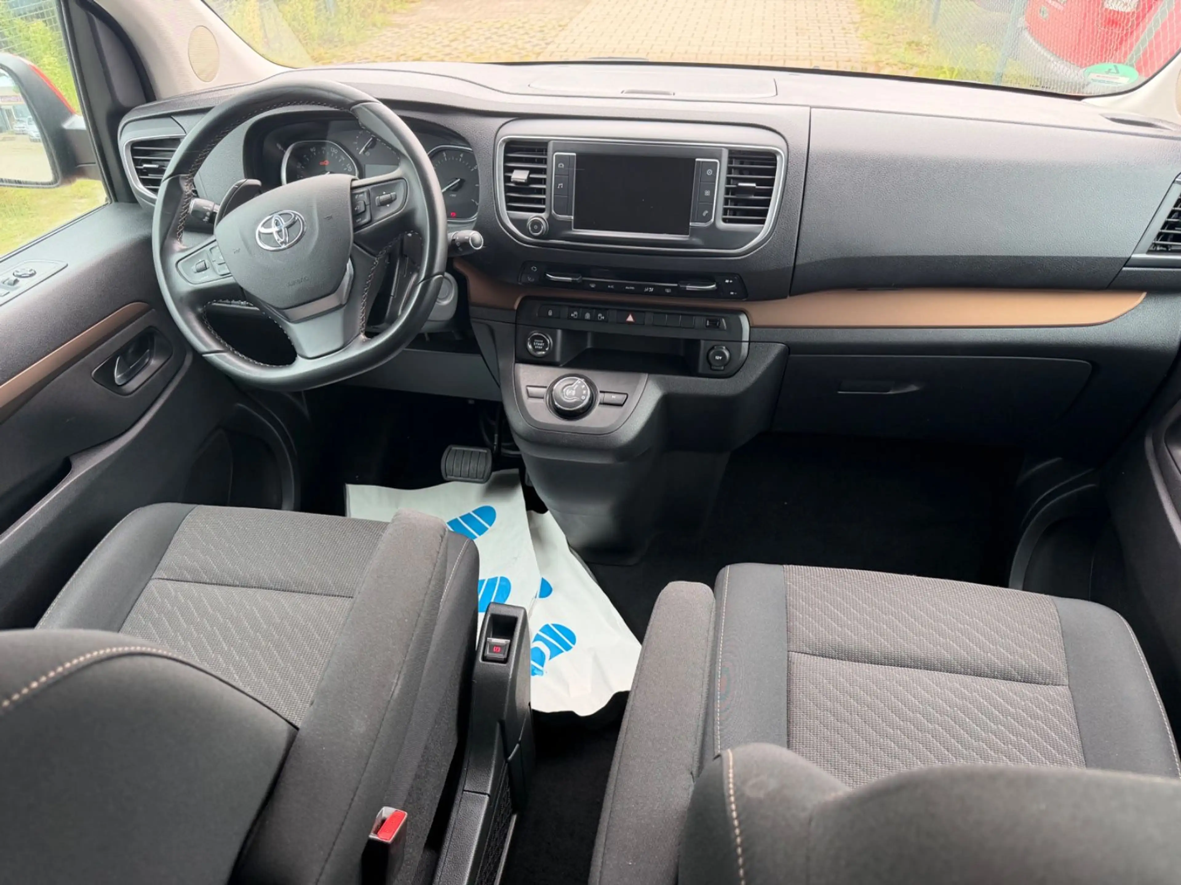 Toyota Proace Verso L2 Team Deutschland*8 Sitze*LANG — photo 14