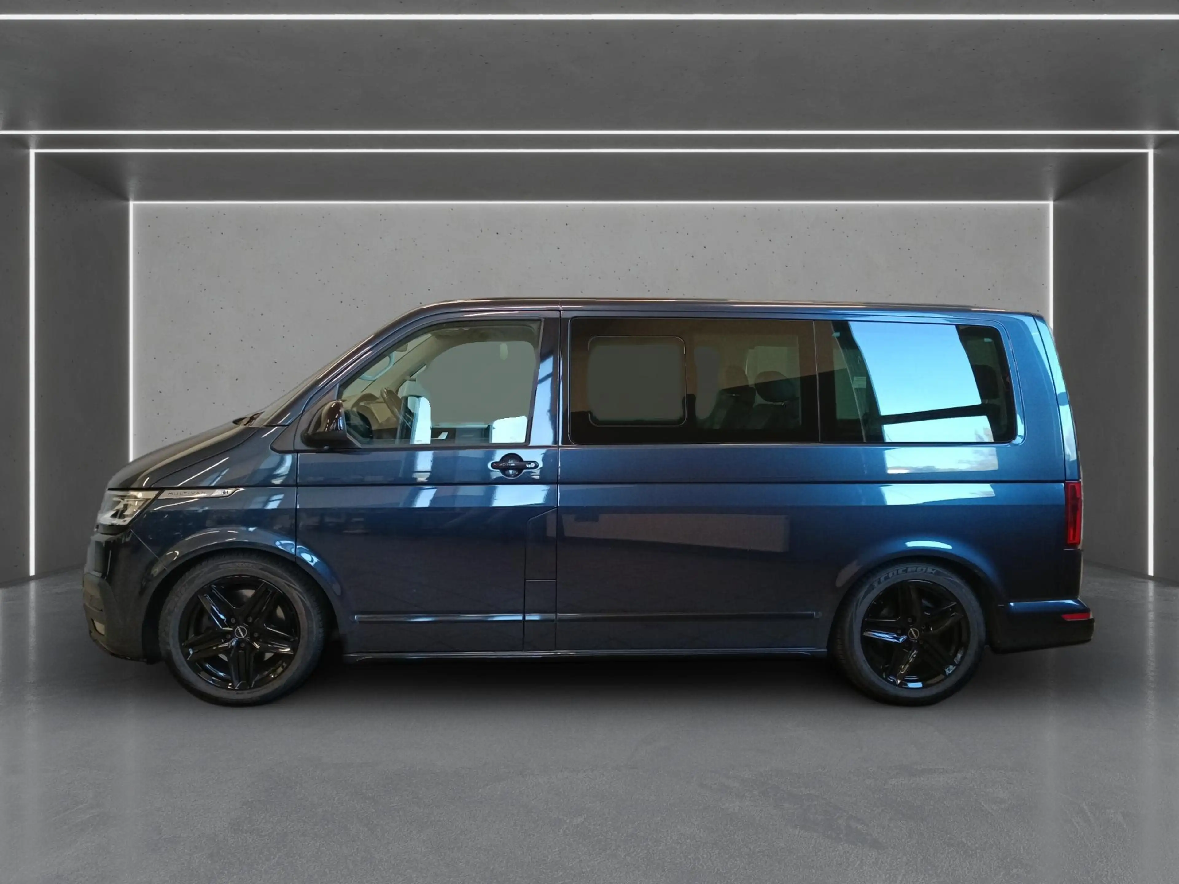 Volkswagen T6.1 Multivan 2.0 TDI Comfortline DSG LED*Navi*SHZ*Sportpaket — photo 4
