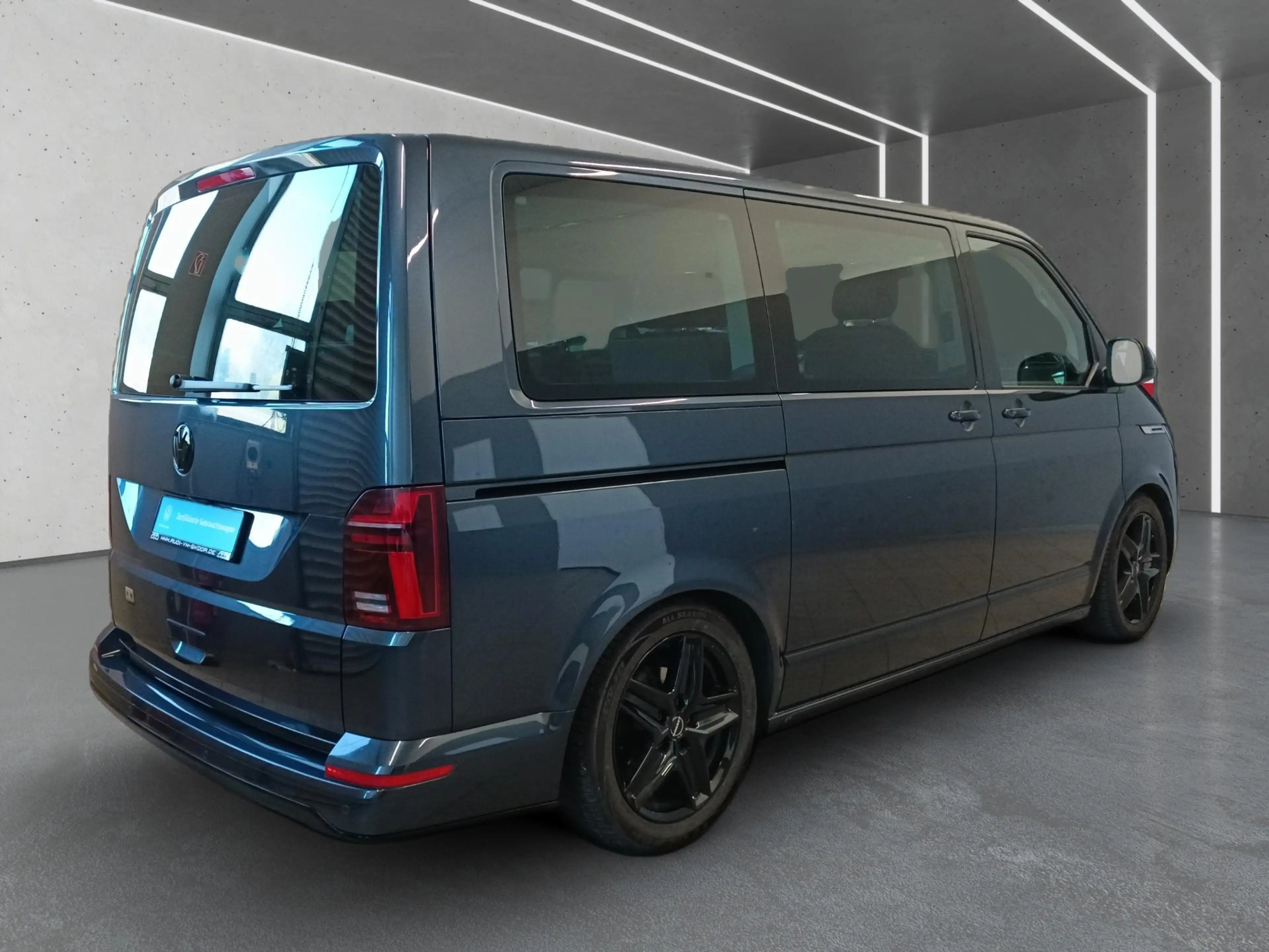 Volkswagen T6.1 Multivan 2.0 TDI Comfortline DSG LED*Navi*SHZ*Sportpaket — photo 3