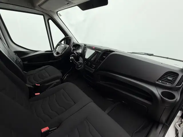 Iveco Daily view 3