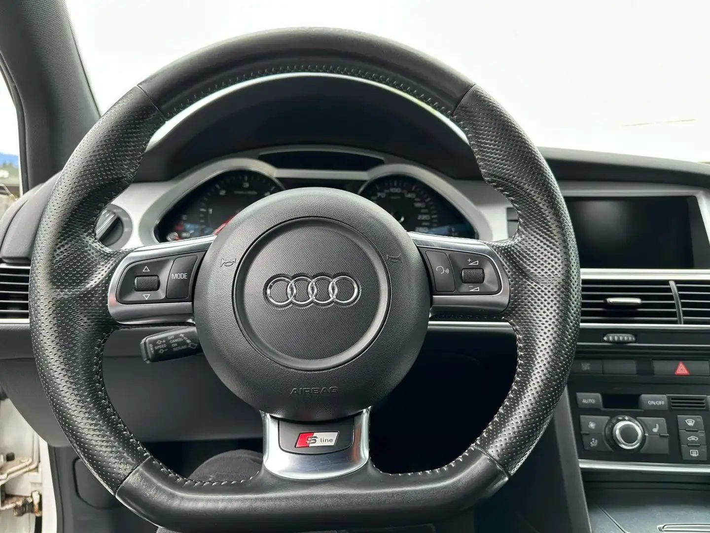 Audi A6 Weiß - 2