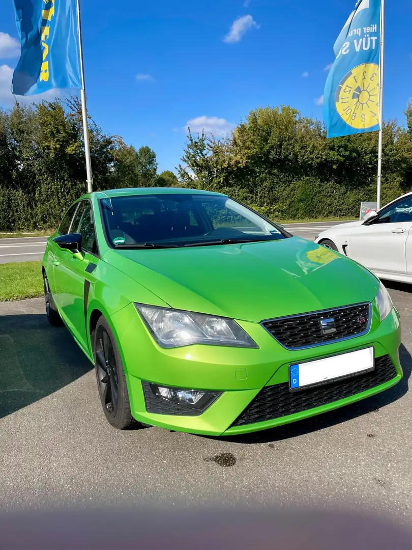 SEAT Leon Sportcoupé 1.8 TSFI FR | Sportpacket Grün - 1