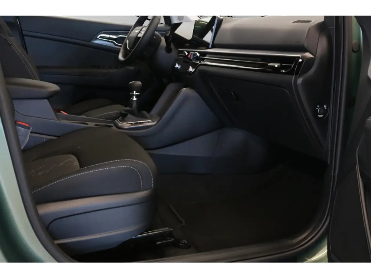 Kia Sportage Vision 2WD Tempomat Kamera LED 19