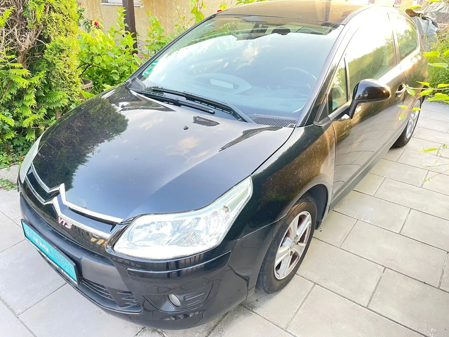 Citroen C4 C4 Coupe 1.4 16V Advance Schwarz - 1