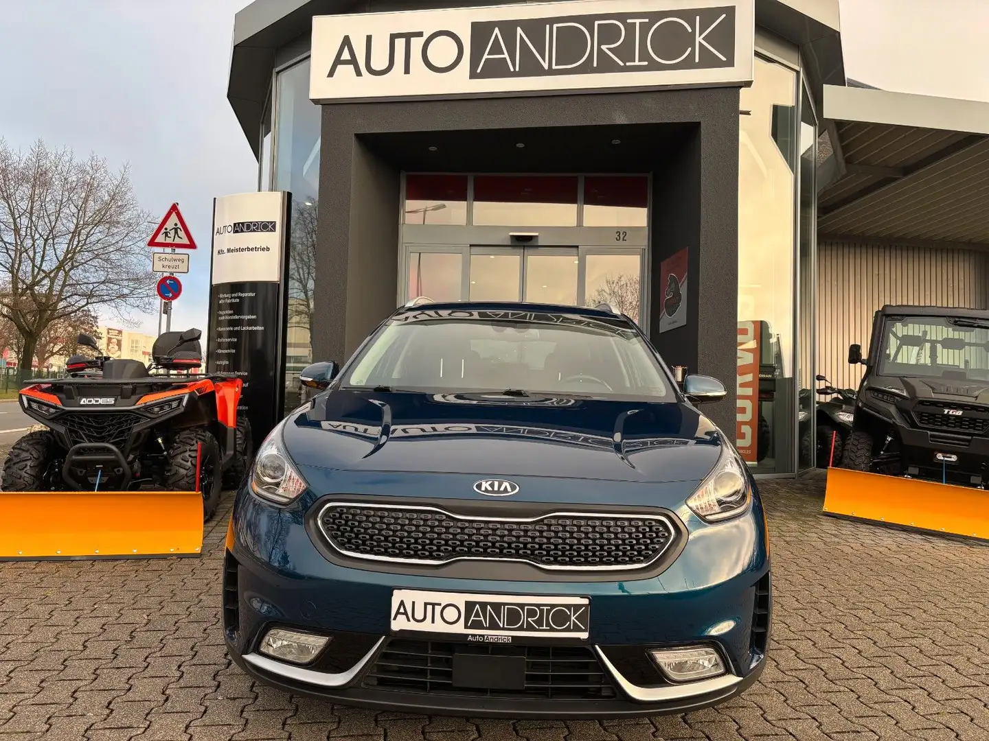 Kia Niro Hybrid Vision 2.H, SHZ, RFK, NAVI Blau - 2