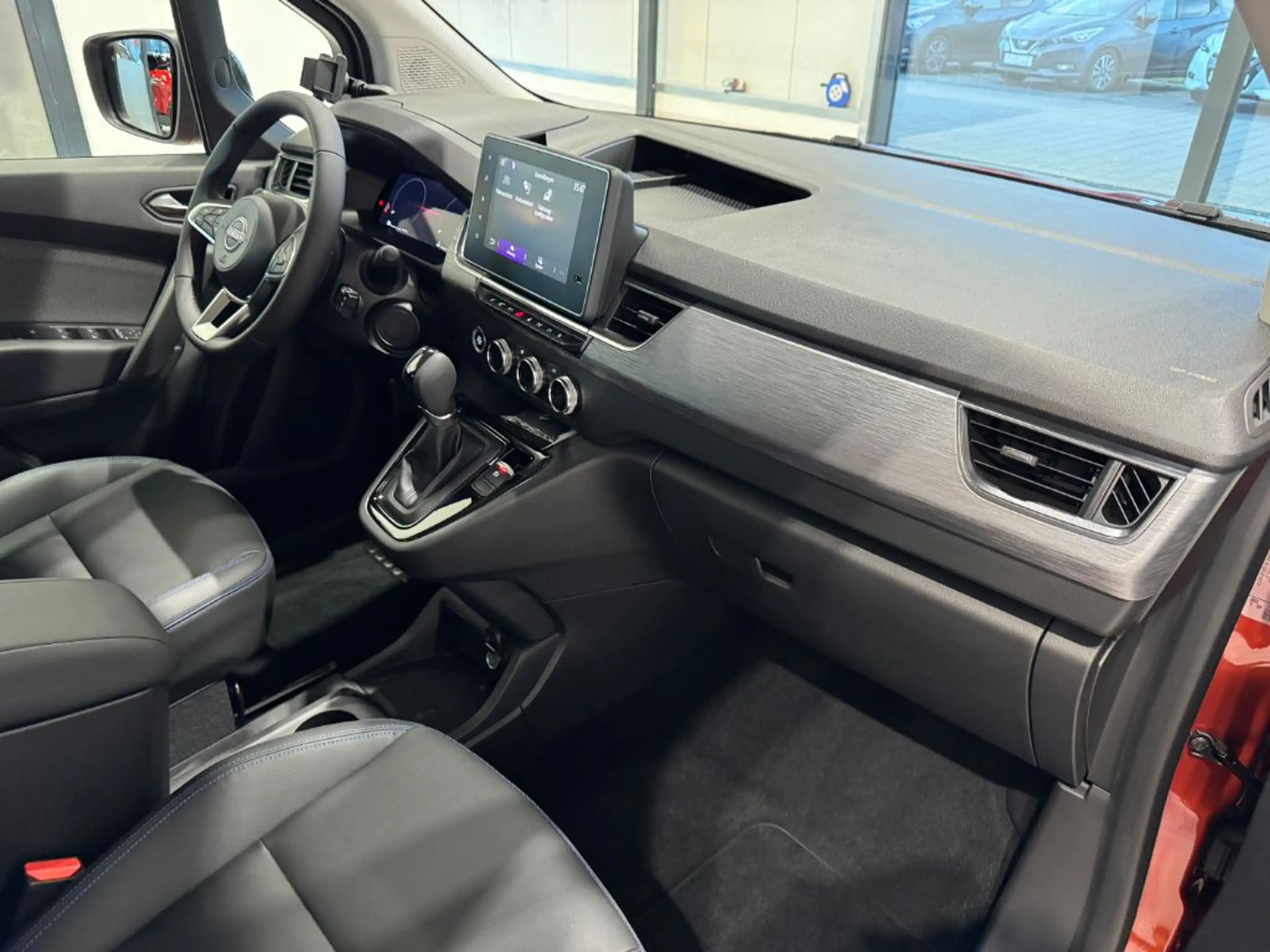 Nissan Townstar DIG-T 130 Aut. Kombi L2 Tekna SHZ Leder — photo 12