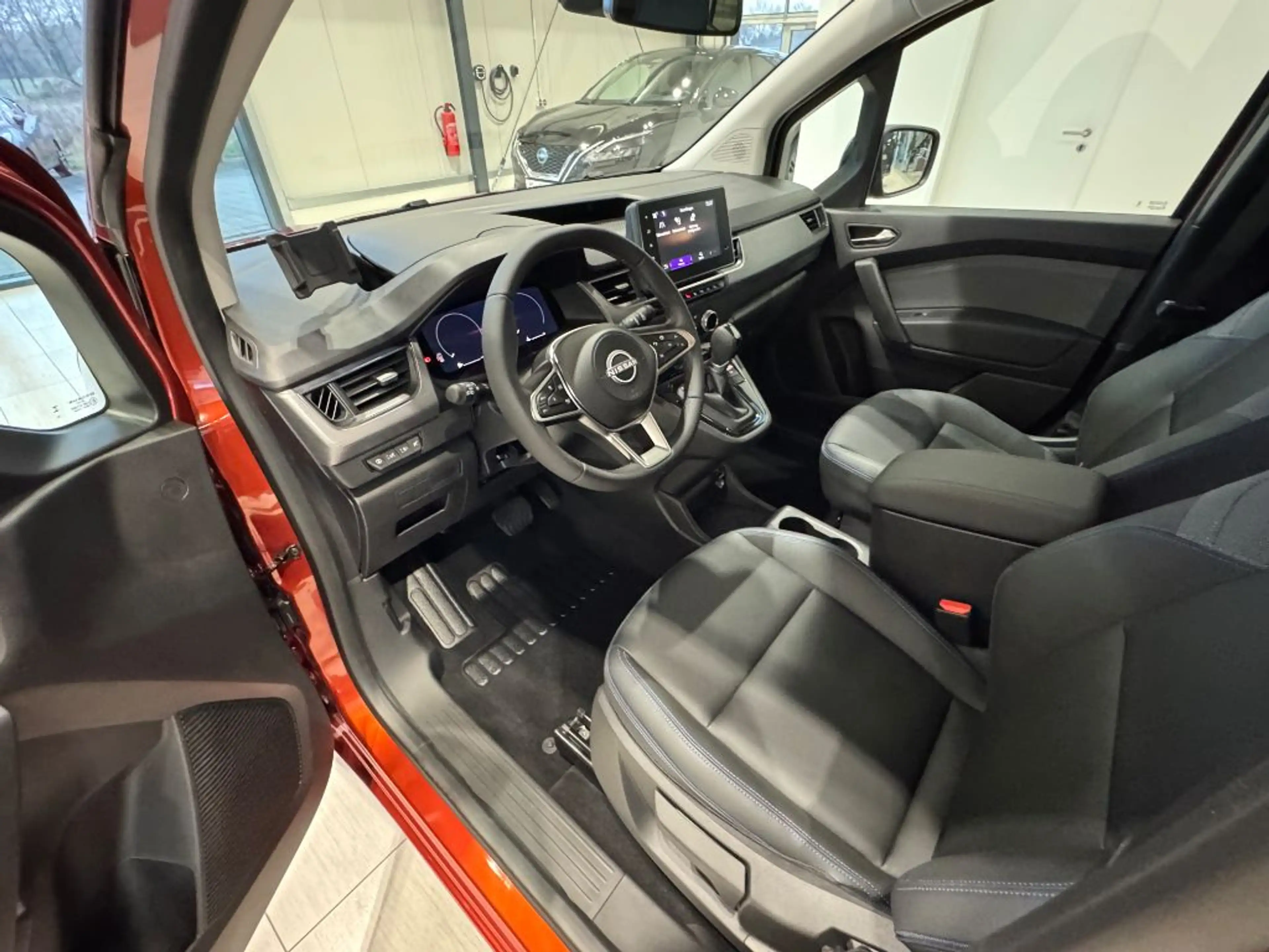 Nissan Townstar DIG-T 130 Aut. Kombi L2 Tekna SHZ Leder — photo 10
