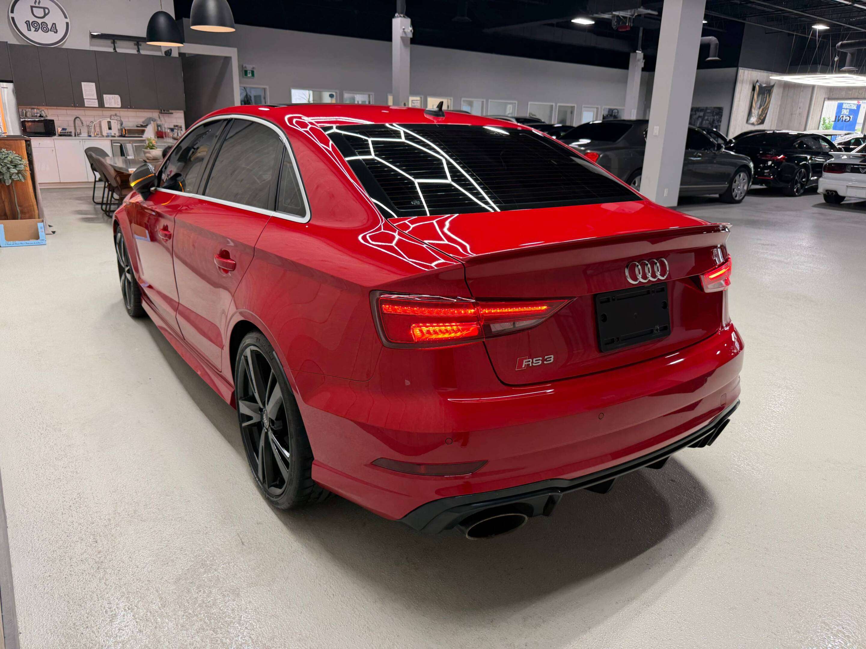 2019 Audi RS3 2.5 TFSI QUATTRO|SPORT EXHAUST|CARBON INLAYS — снимка 1