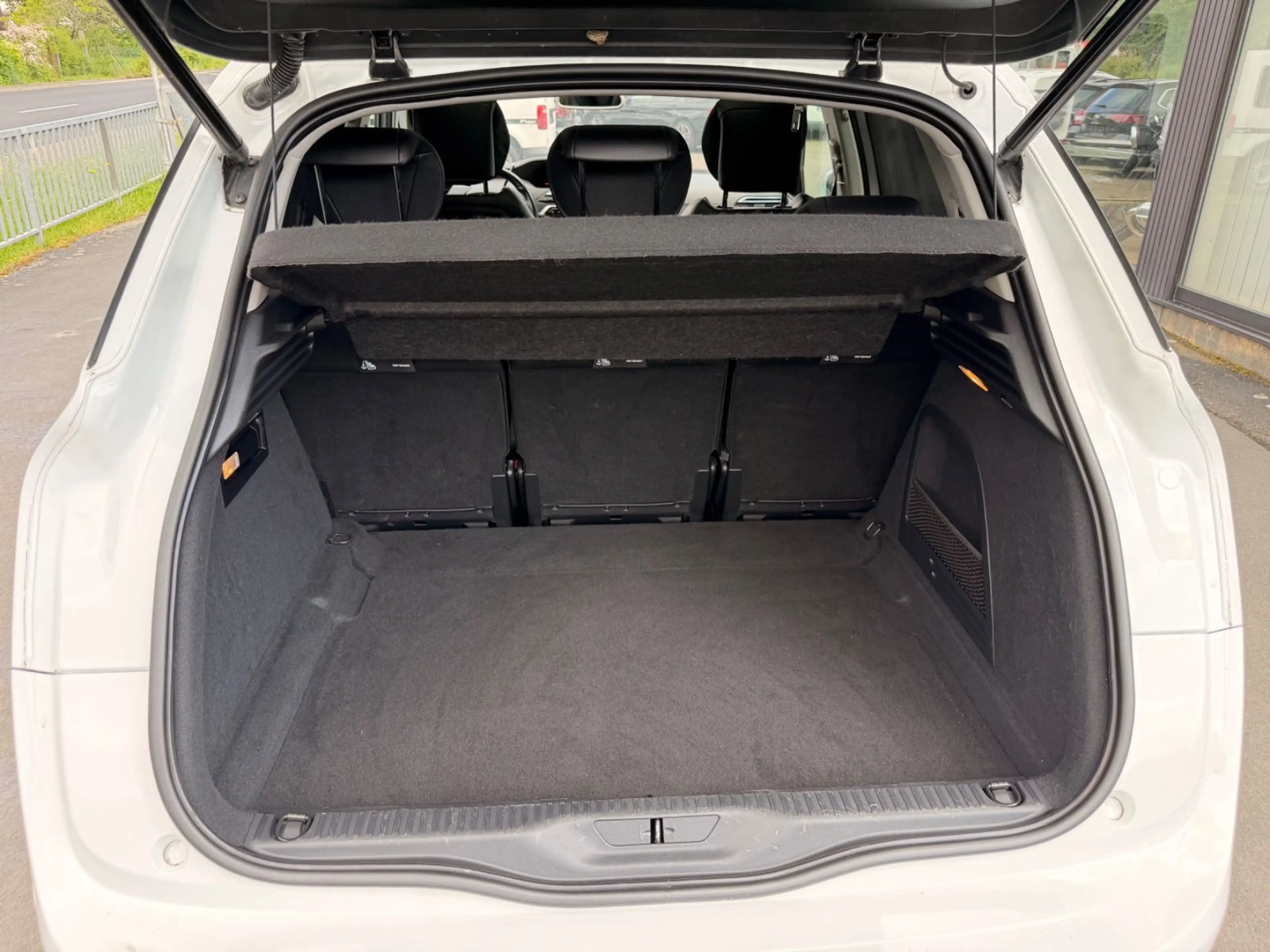 Citroen C4 Picasso /Spacetourer Shine — photo 14