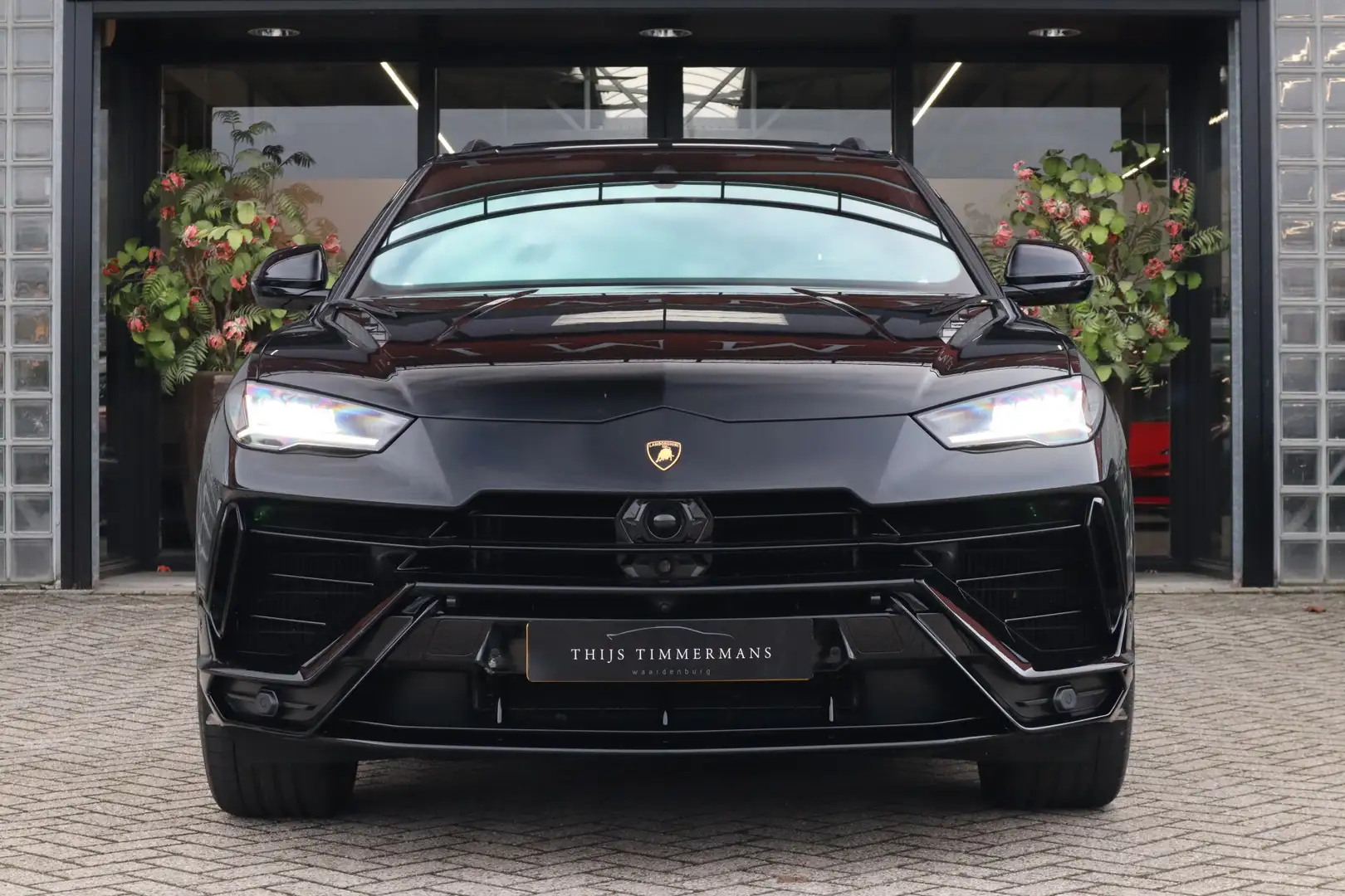 Lamborghini Urus S | Akrapovic, Keramisch, Bang&Olufsen, Massage, C Schwarz - 2