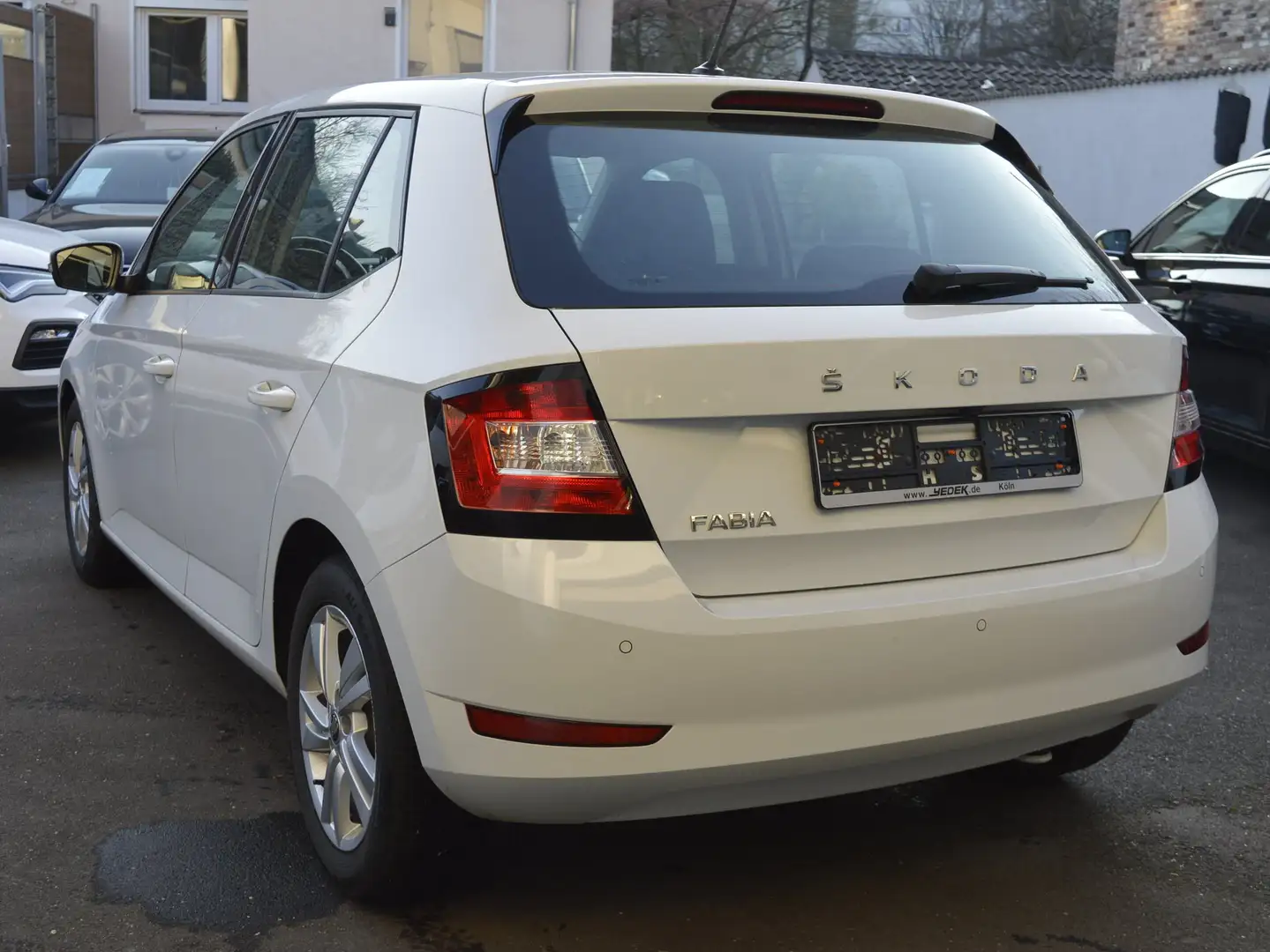 Skoda Fabia 1.0 TSI Ambition*Temp*CAM*Smart Link*Maxi-DOT Blanc - 2