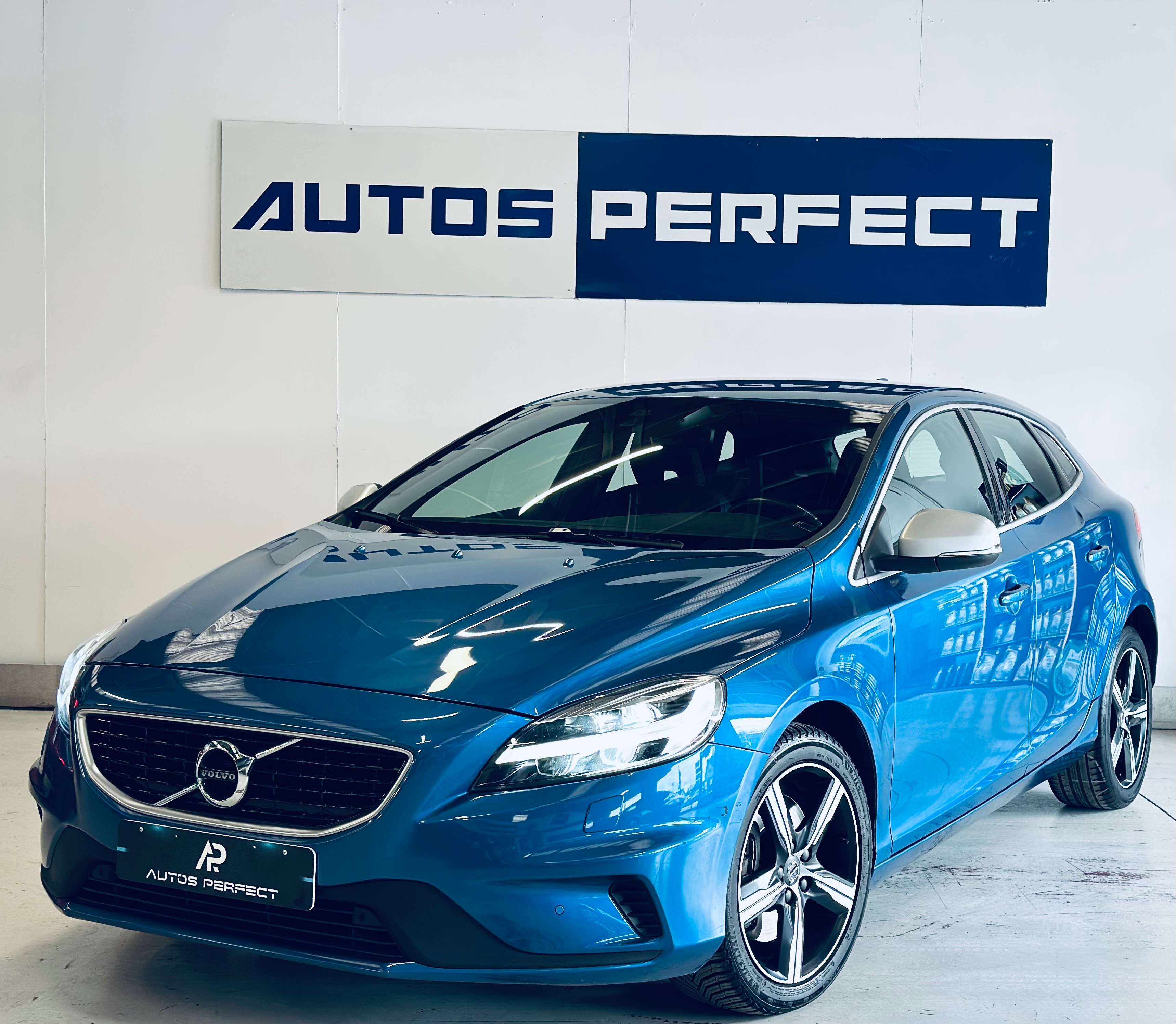Volvo V40