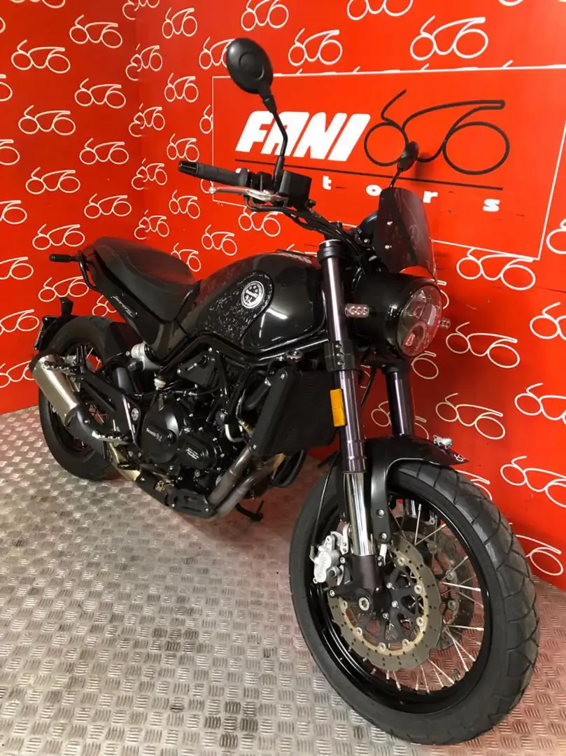 Benelli Leoncino 500 Trail Nero - 2