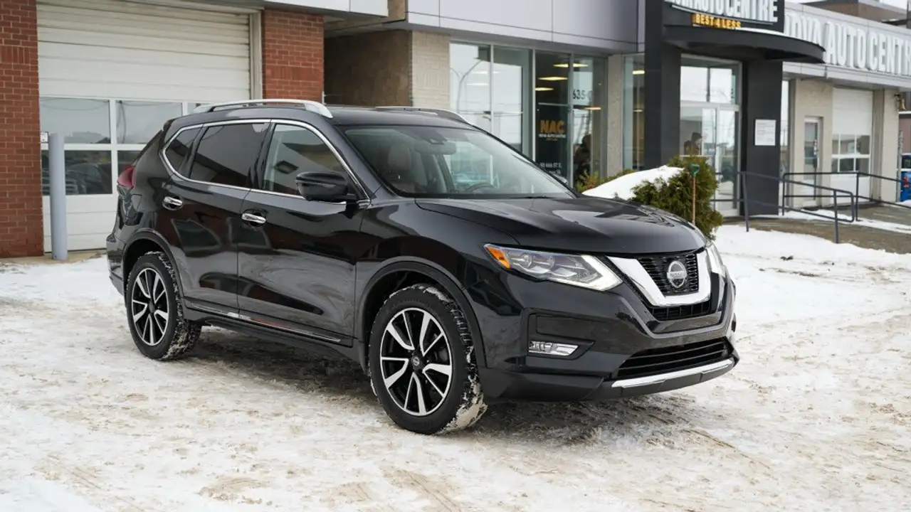 Nissan Rogue снимка Nissan Rogue
