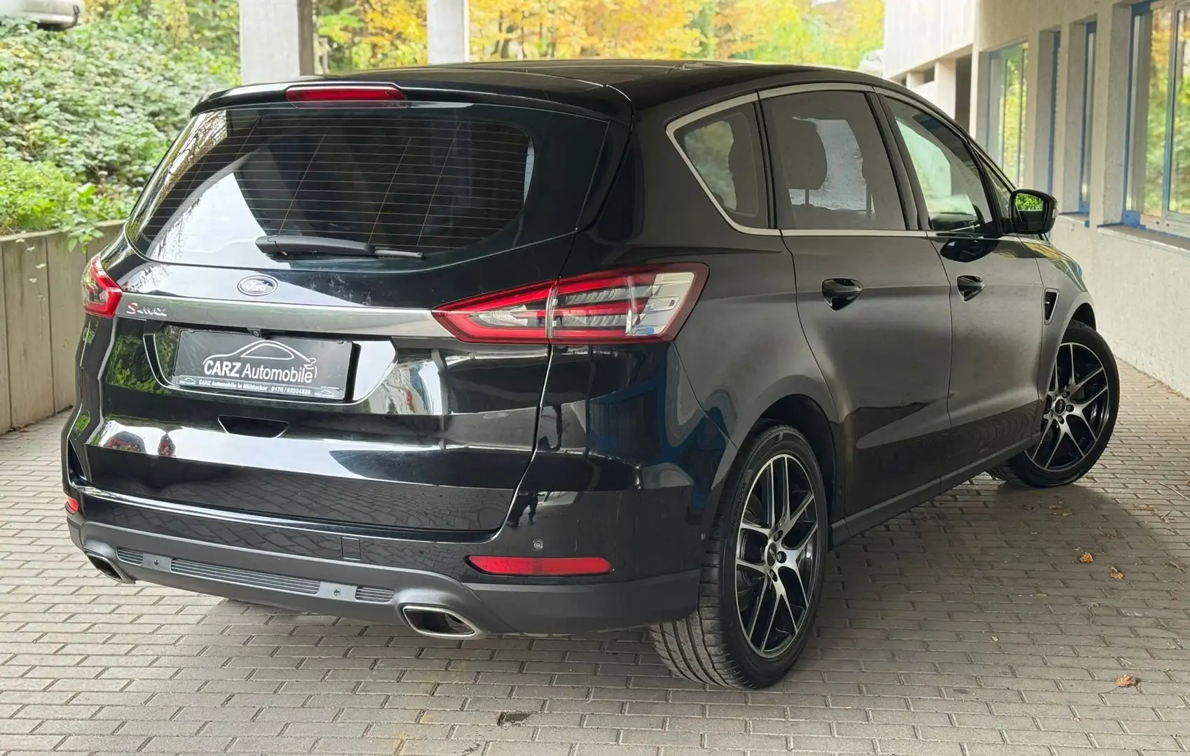 Ford S-Max Titanium AWD 4X4 ** 1. Hand ** Automatik Schwarz - 2