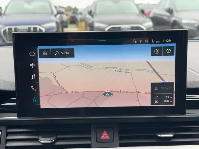 Audi A4 view 18