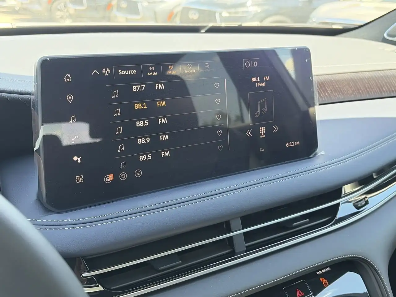 Infiniti QX60 снимка Infiniti QX60
