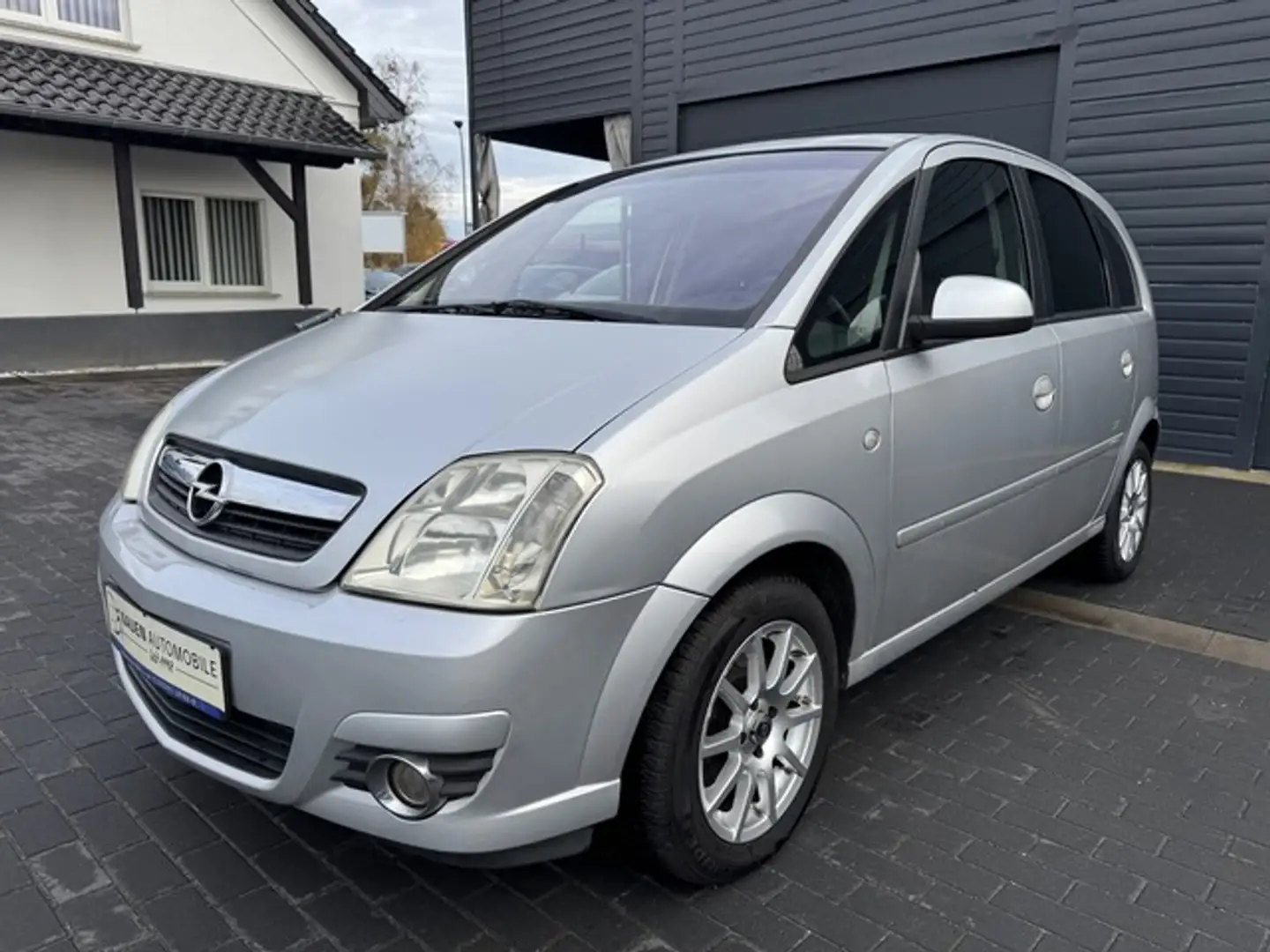 Opel Meriva Edition+Klima+Allwetter+AHK+ Grau - 1