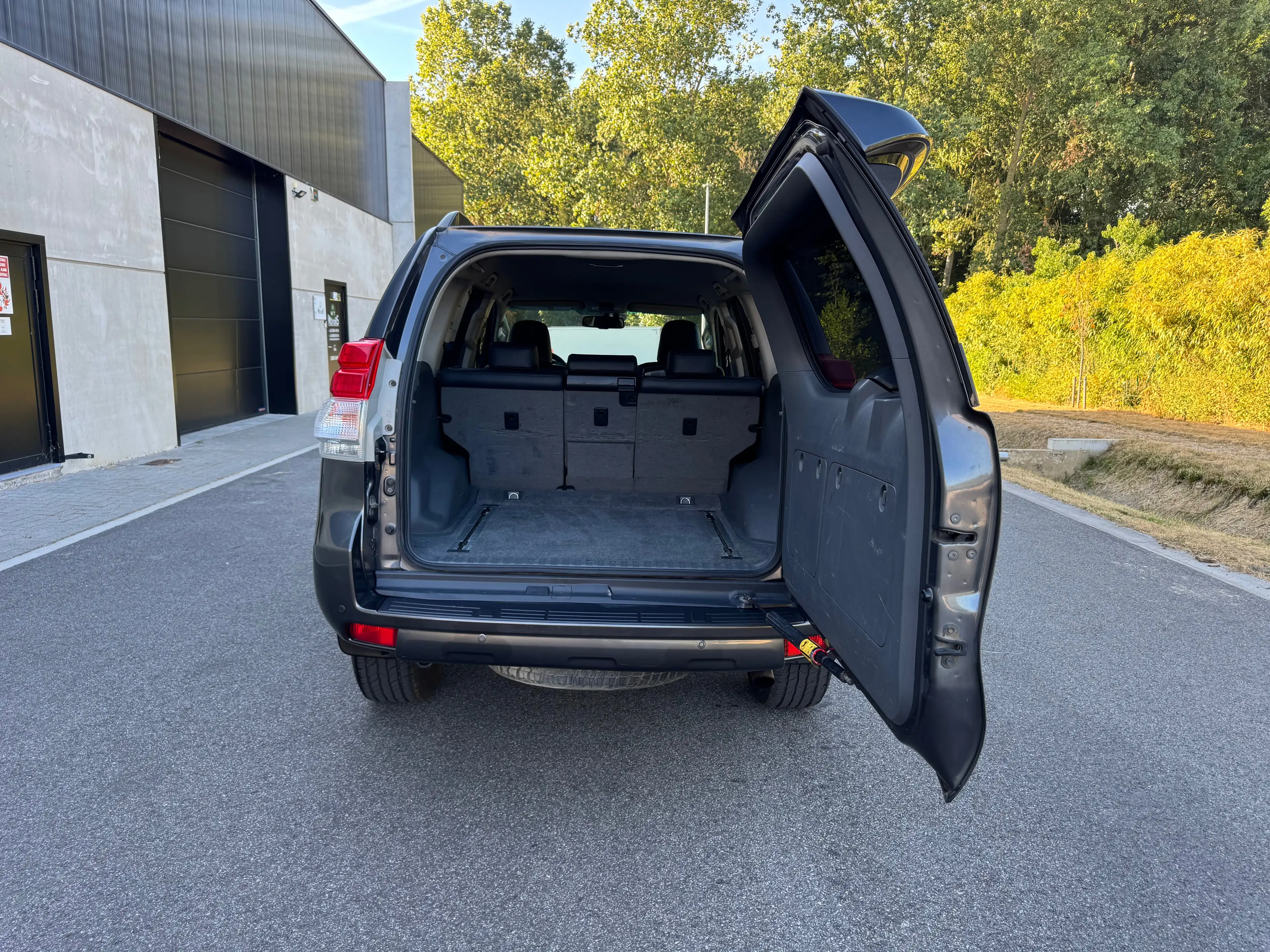 Toyota Land Cruiser 3.0 D-4D / Automaat / 5Place / Export Afrik Only — photo 10