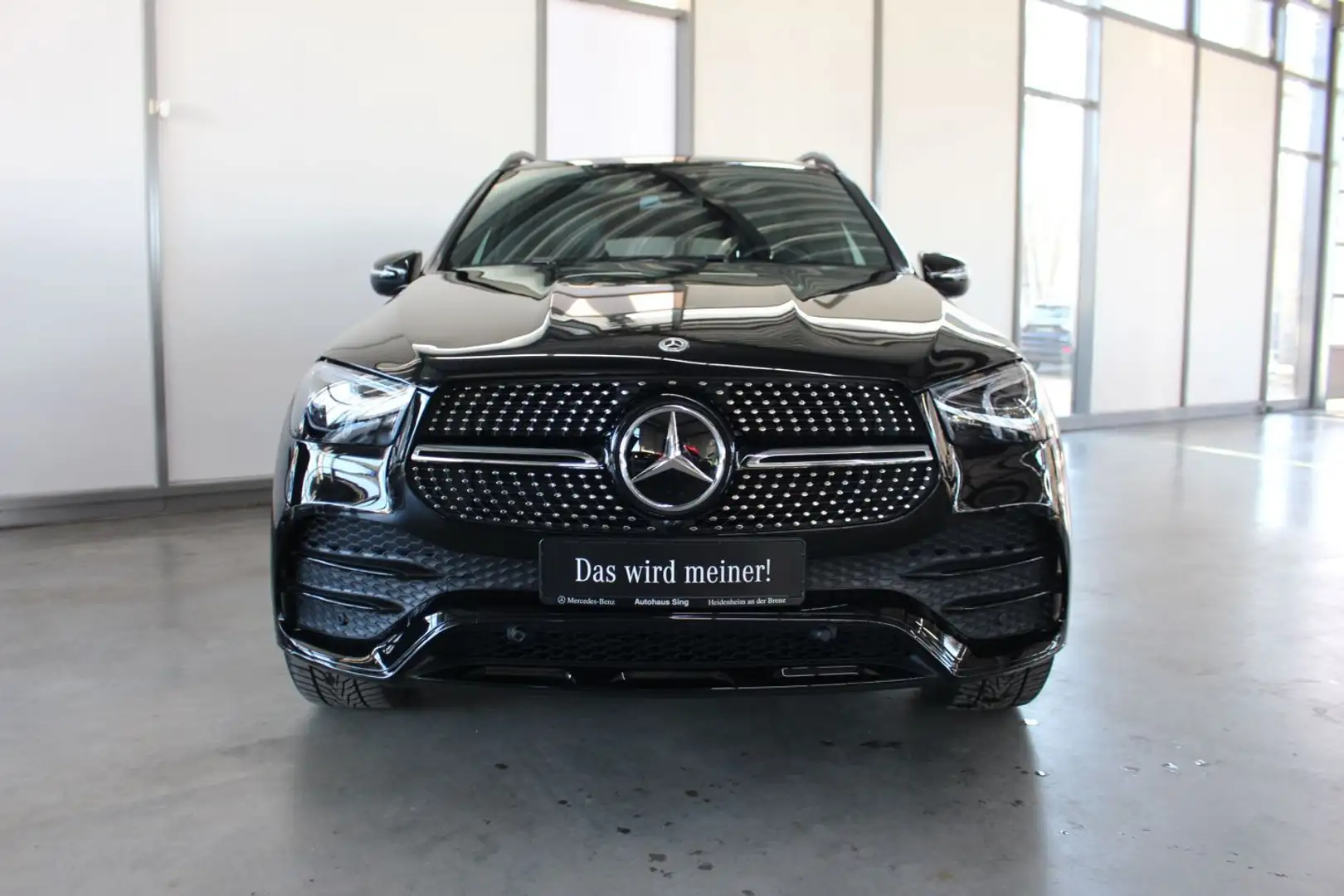 Mercedes-Benz GLE 300 d 4M AMG AHK Multibeam LED Burmester Schwarz - 2
