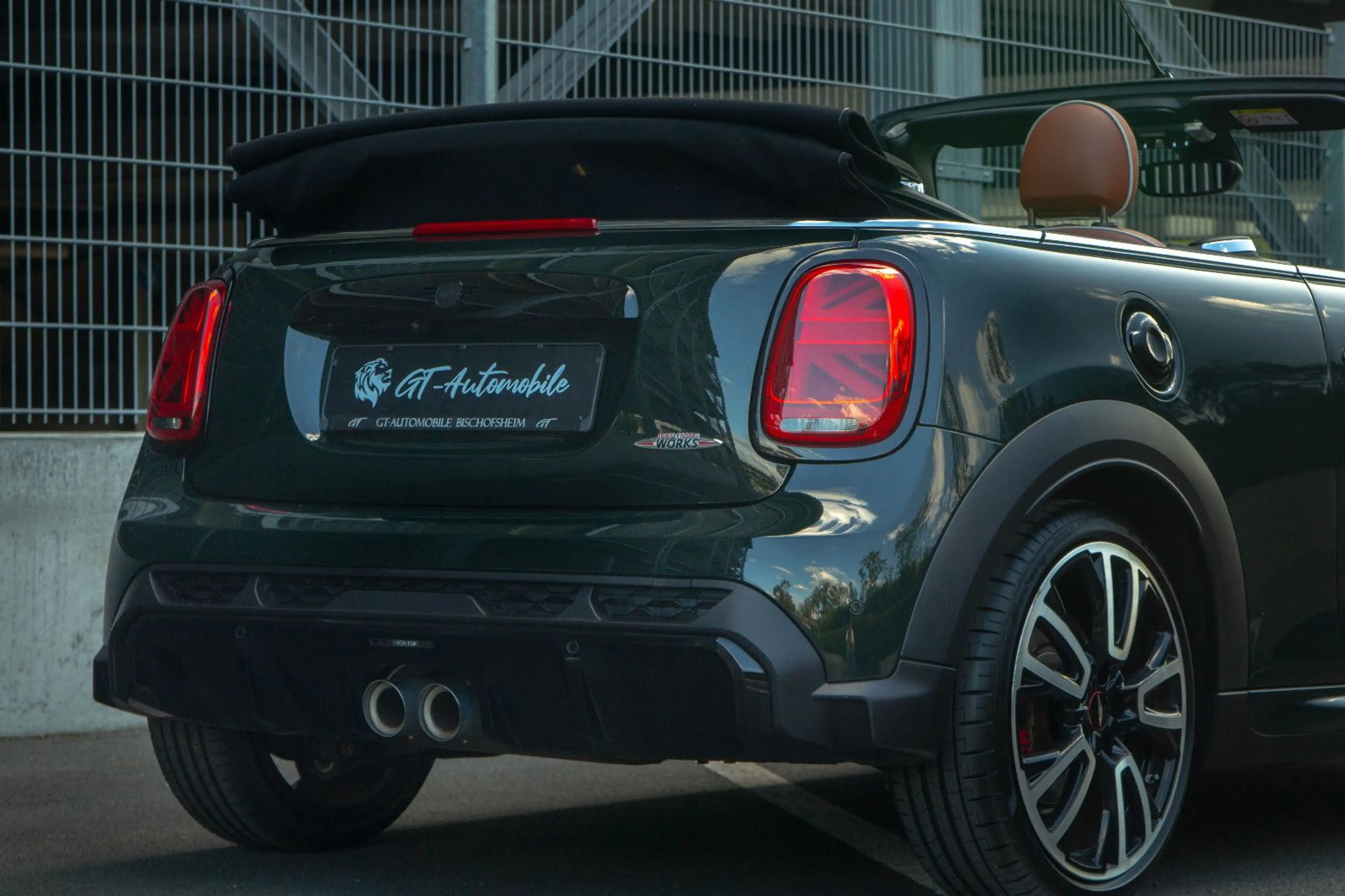 MINI John Cooper Works Cabrio JCW Cabrio*KAM*Chester Leder*Rebel Green*HUD* — photo 13