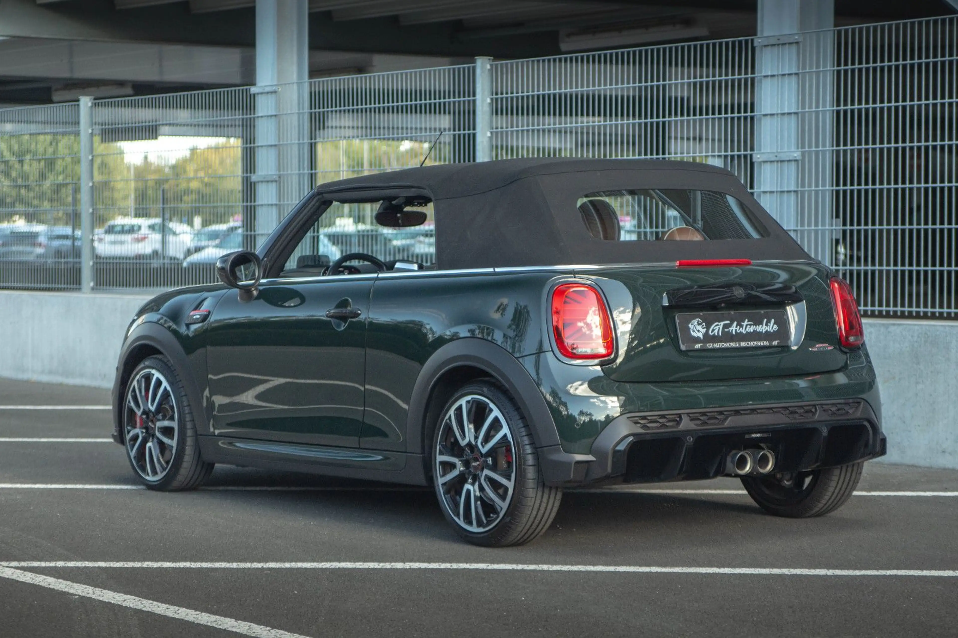 MINI John Cooper Works Cabrio JCW Cabrio*KAM*Chester Leder*Rebel Green*HUD* — photo 14