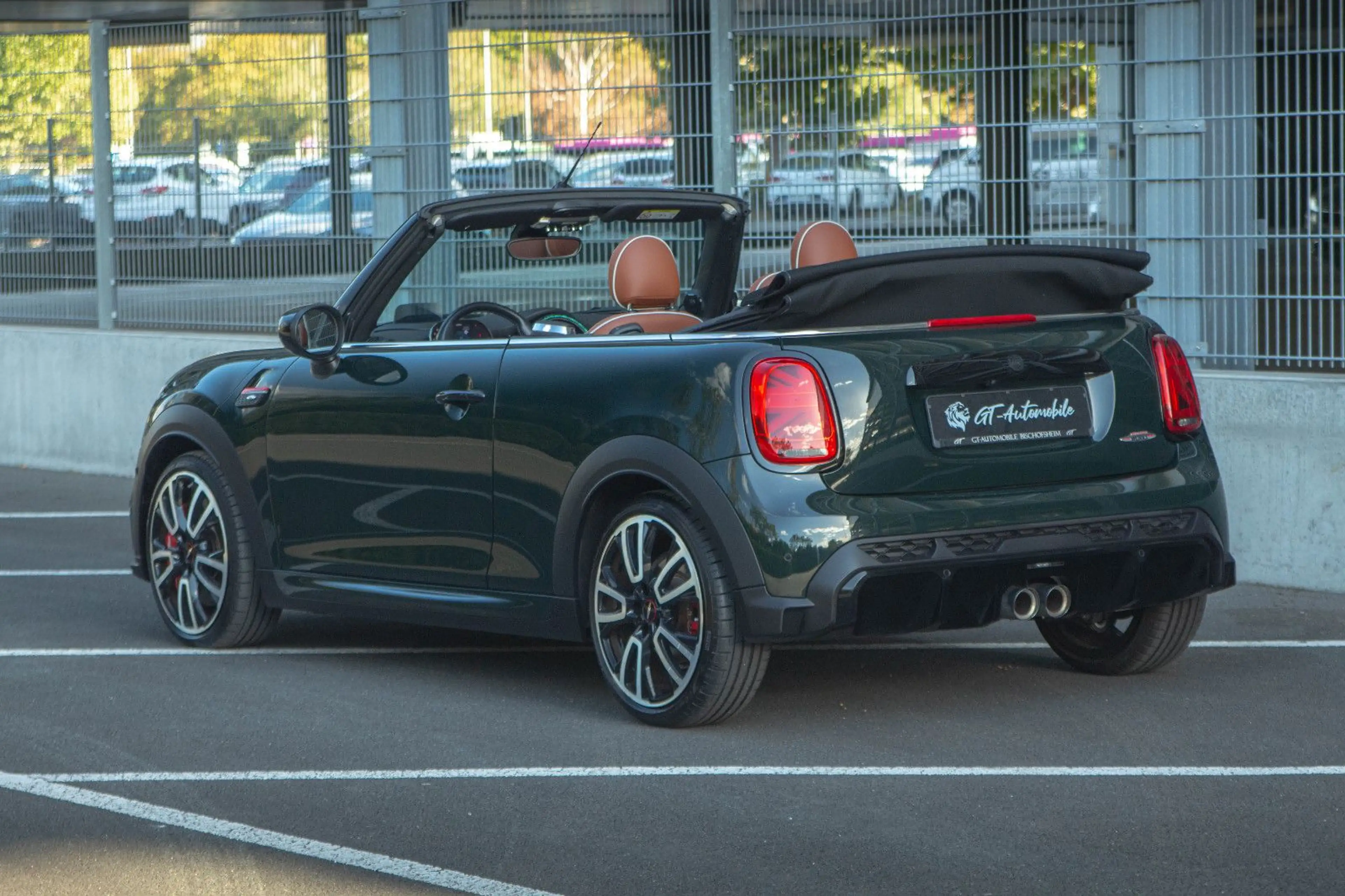 MINI John Cooper Works Cabrio JCW Cabrio*KAM*Chester Leder*Rebel Green*HUD* — photo 15