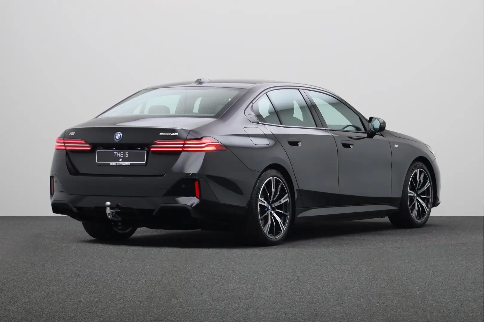 BMW i5 eDrive40 84 kWh | M Sportpakket | Achteruitrijcame Fekete - 2