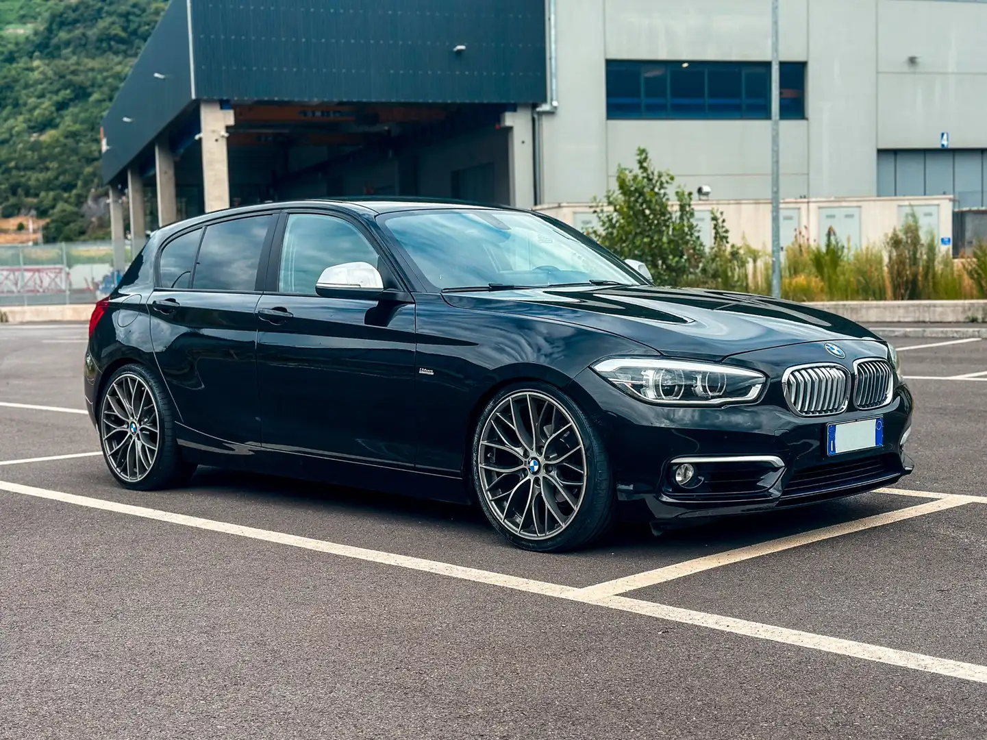 BMW 118 118d CARPLAY - 1