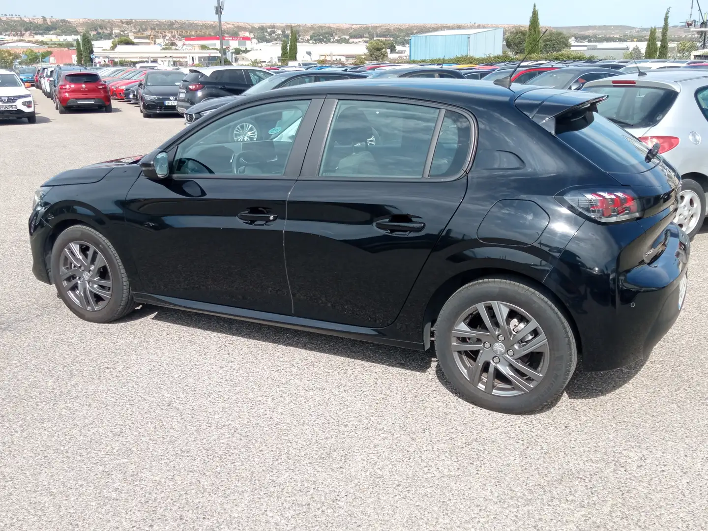 Peugeot 208 PureTech 100 S\u0026amp;S BVM6 Active Pack Noir - 2