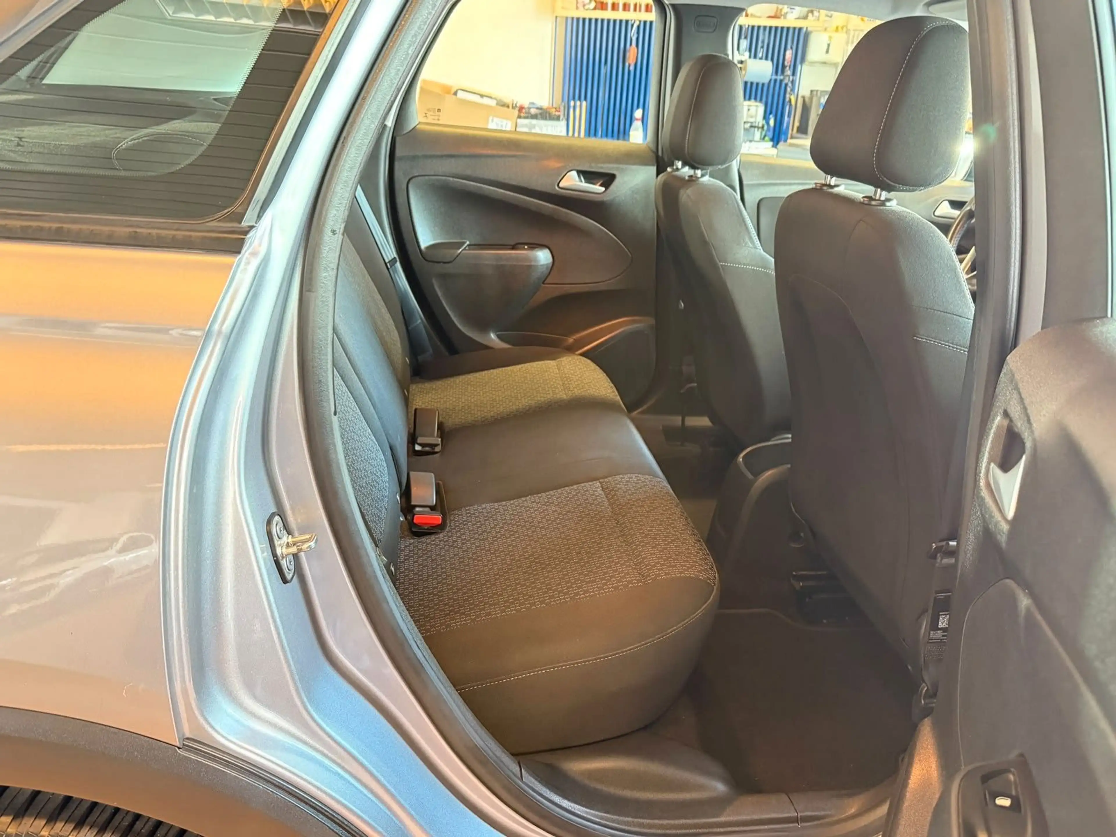 Opel Crossland X Edition Navi / Surhalteass. / AHK — photo 12