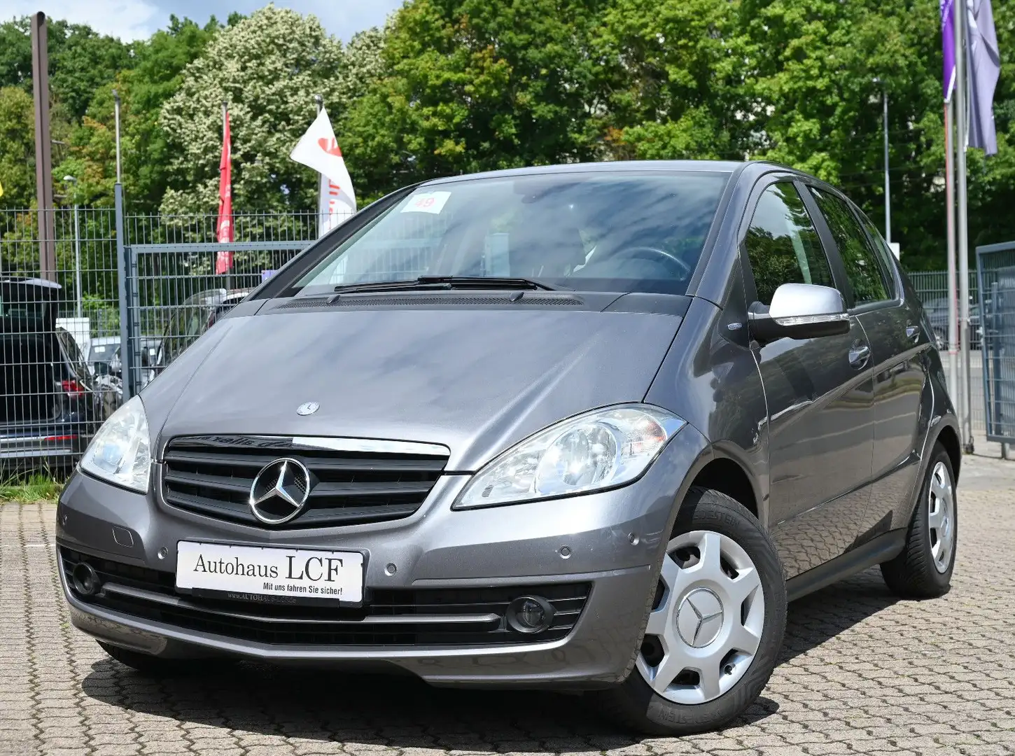Mercedes-Benz A 170 Classic Bluetooth Sitzhz PDC ESP+ABS Gris - 2