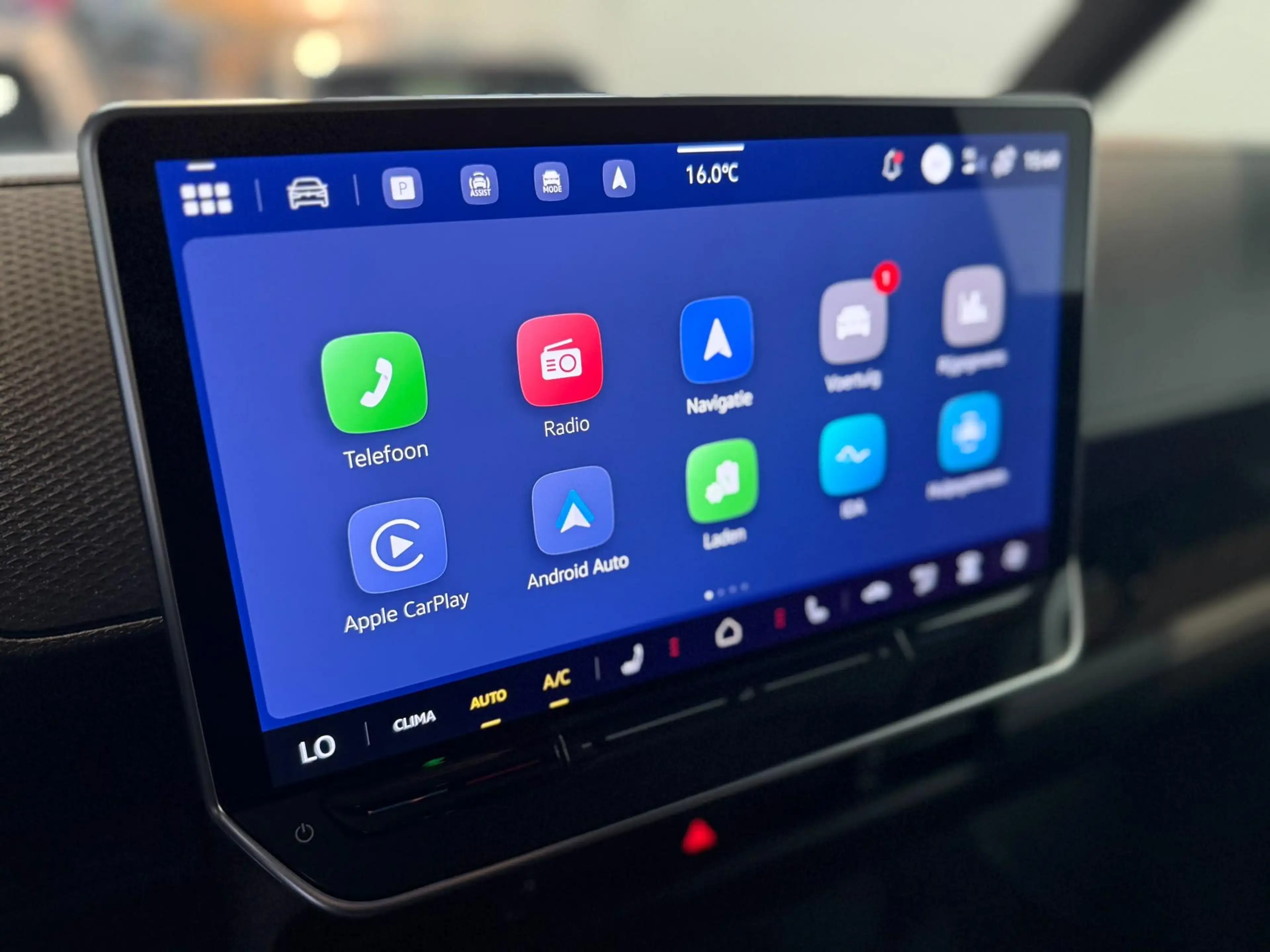 Volkswagen ID. Buzz Cargo 4MOTION Limited Edition 79 kWh "Black Edition" | T — photo 11