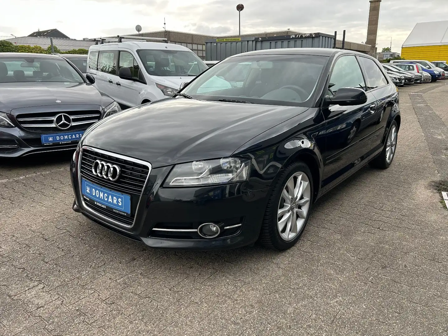 Audi A3 1.6 TDI Ambition/KLIMAAUTOMATIK/GARANTIE/TEMP Black - 2