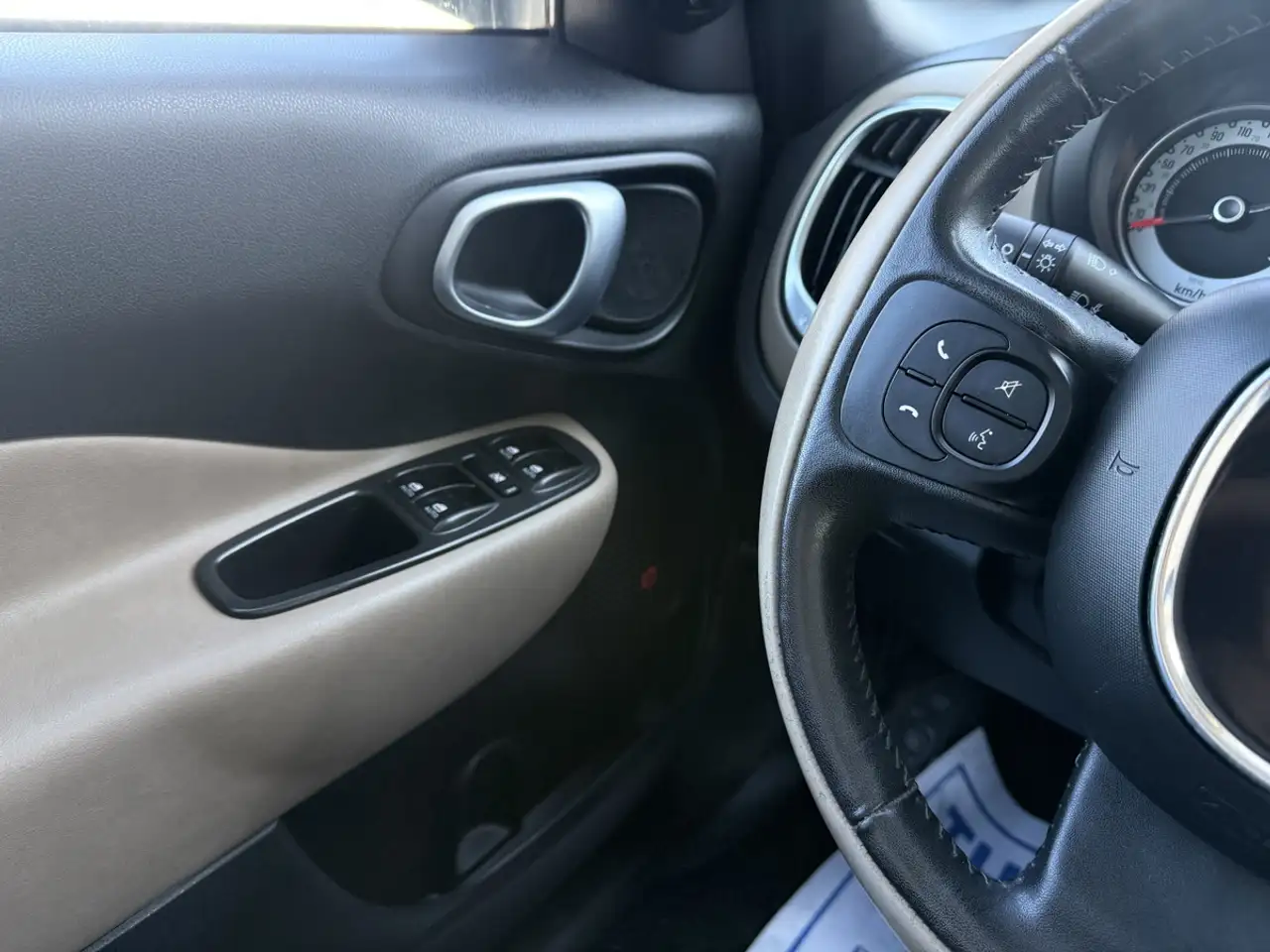 Fiat 500L fotografie Fiat 500L