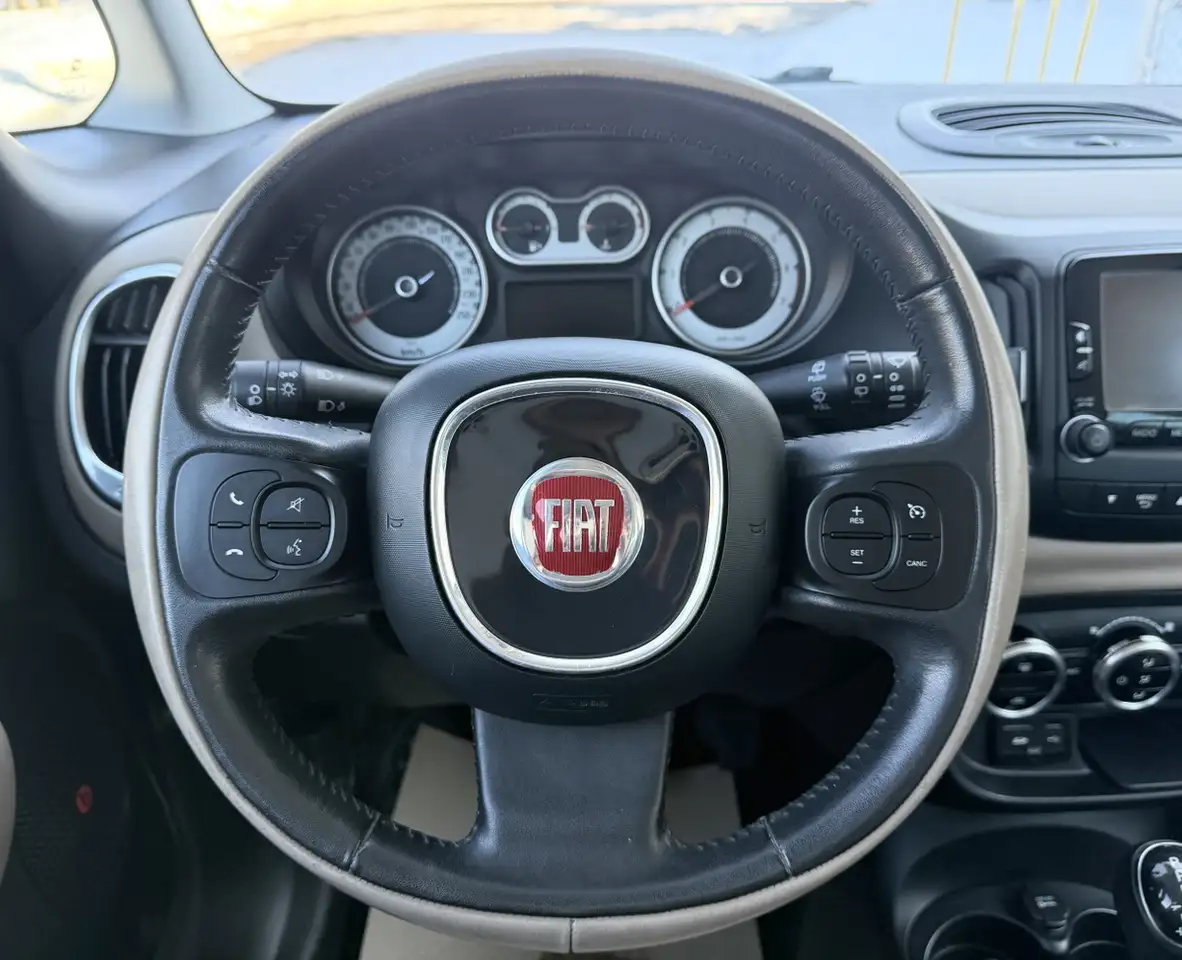 Fiat 500L fotografie Fiat 500L