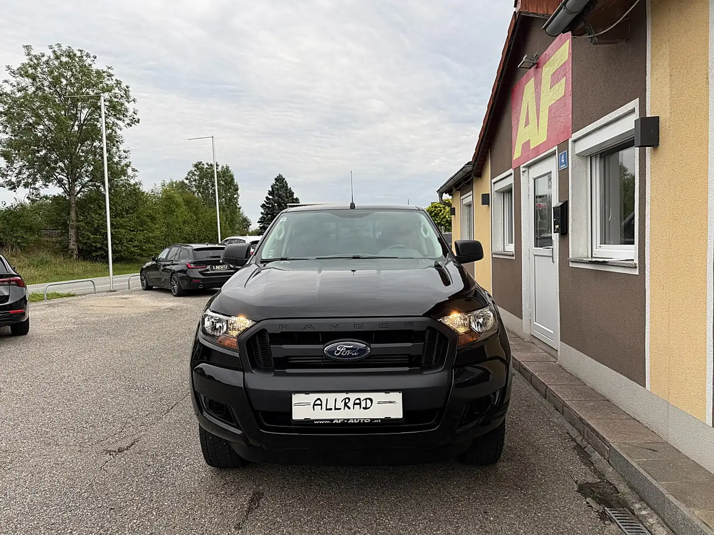 Ford Ranger Ranger Doppelkabine XL 4x4 2,2 TDCi Start/Stop ... Schwarz - 2