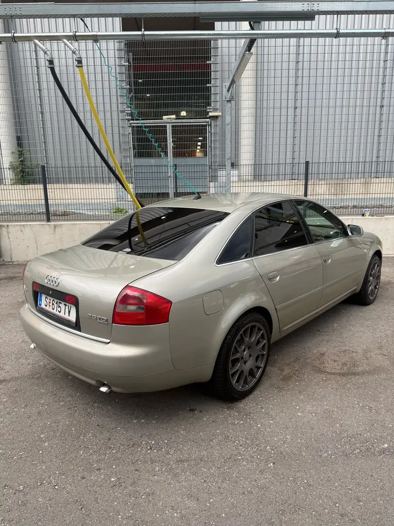 Audi A6 quattro 2,5 V6 TDI Tiptronic - 2