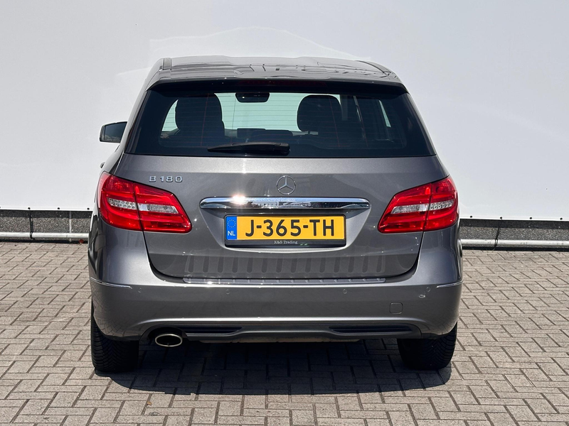 Mercedes-Benz B 180 Ambition AIRCO | NAVI | VELGEN — photo 20
