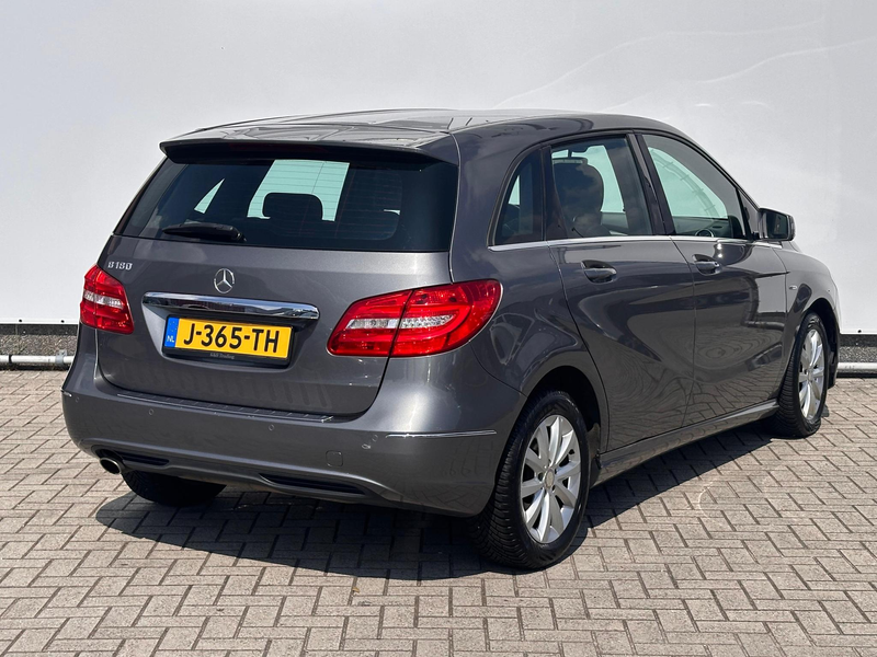 Mercedes-Benz B 180 Ambition AIRCO | NAVI | VELGEN — photo 2