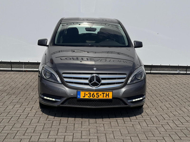 Mercedes-Benz B 180 Ambition AIRCO | NAVI | VELGEN — photo 14