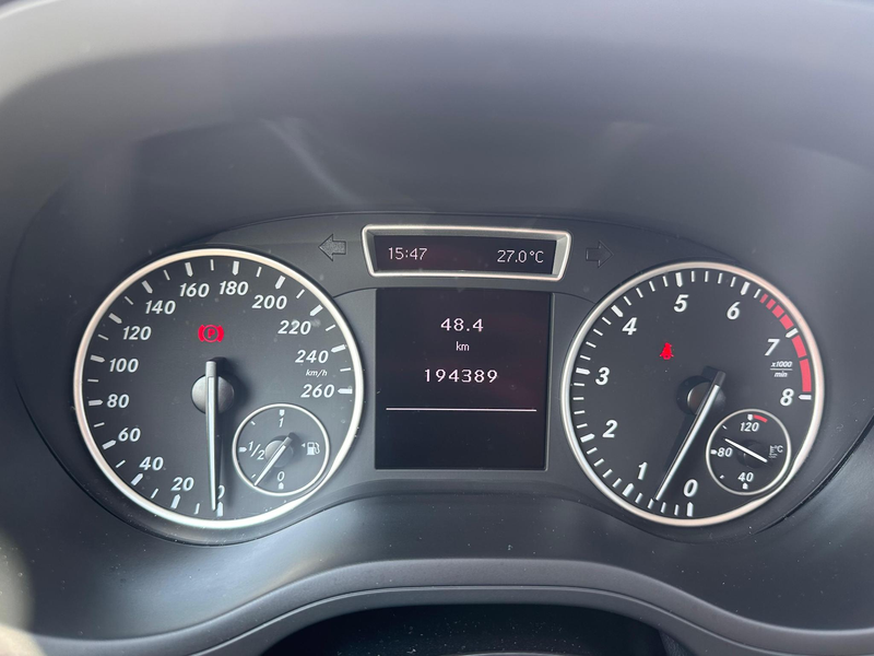 Mercedes-Benz B 180 Ambition AIRCO | NAVI | VELGEN — photo 16